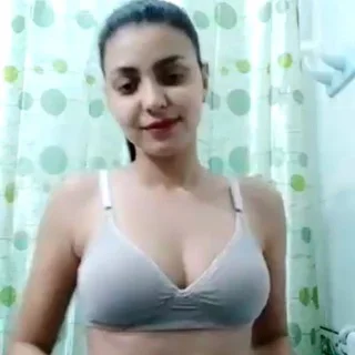 Tamil paid girl (nude videos service)