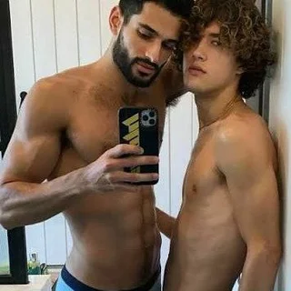 Mallu Gay Chatroom (ᵒˡᵈ ᵗᵉᵃᵐ ᵍʳᵖ)