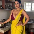 Indian boudi