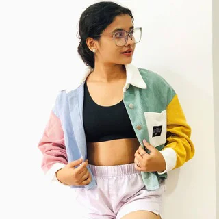 නිළි කාම රැජිනියෝ-SL Actress Chat