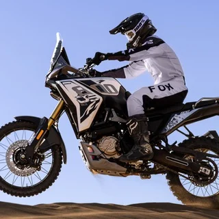 VOGE DS800 Rally