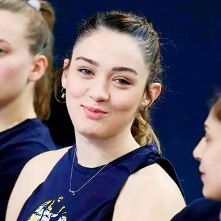 Zehra gunes