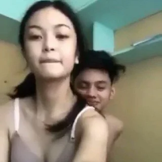 Hot meyeder ghorup
